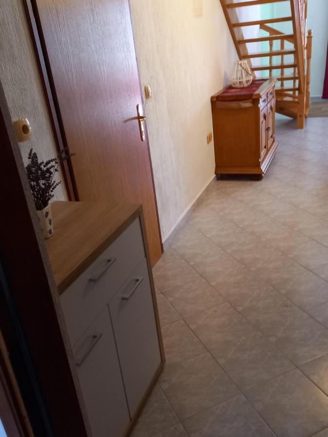 Apartments Makaus Кампор Экстерьер фото